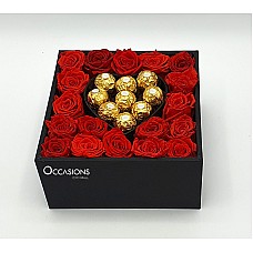 Blooming Love Ferrero & Roses Arrangement (Small)