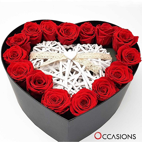 touch-of-love-roses-gift-box