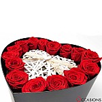 touch-of-love-roses-gift-box